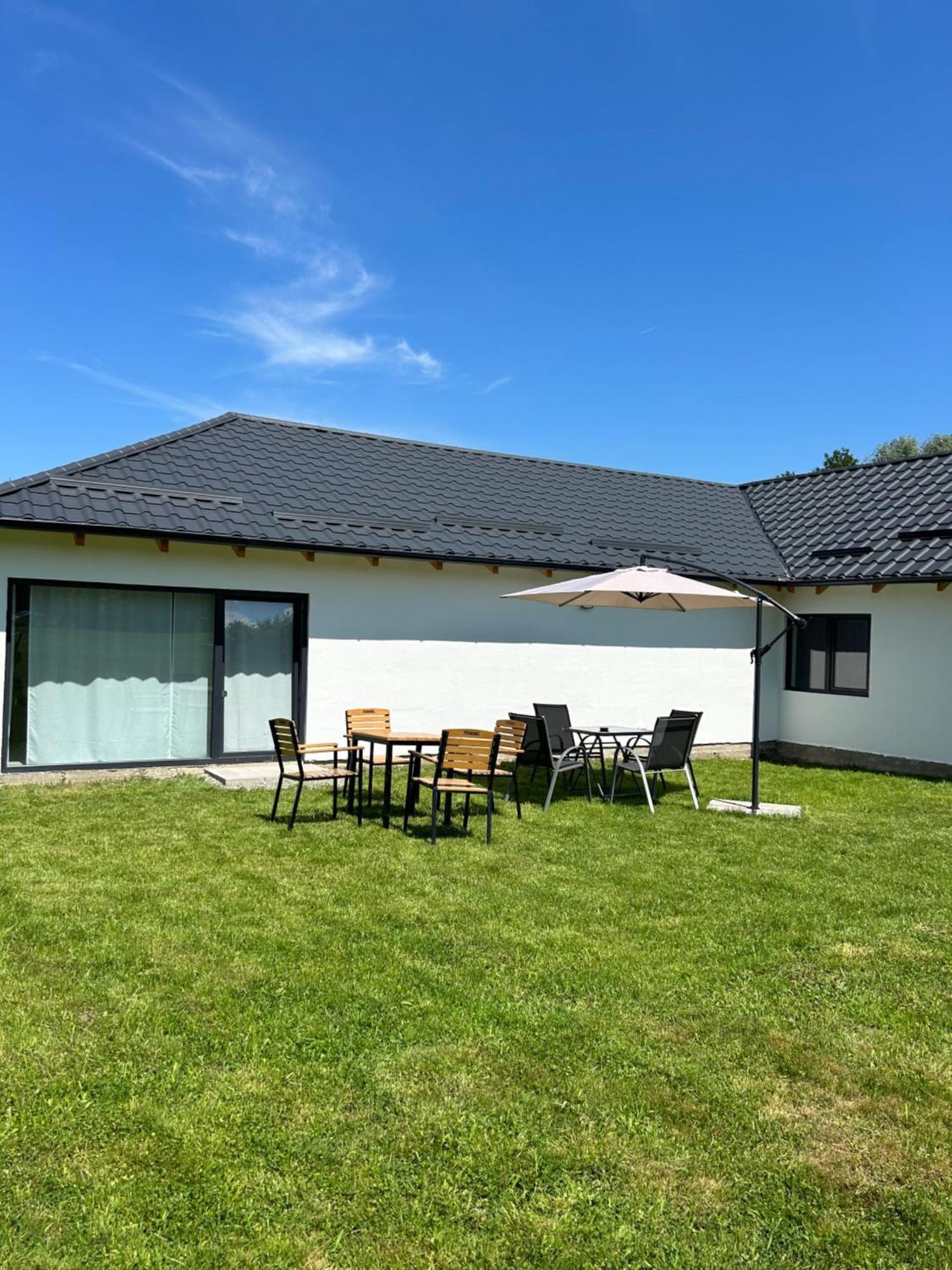 Cottage Bytheriver Arpaşu de Sus Екстериор снимка